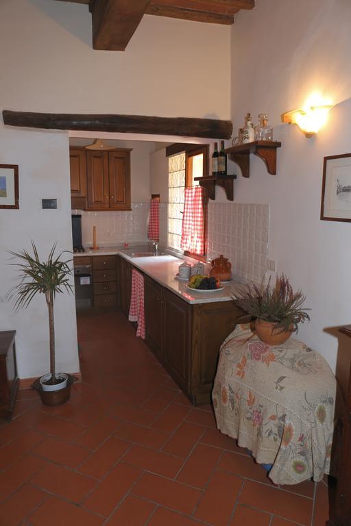 Apartment Piazza Matteotti Greve in Chianti Szoba fotó