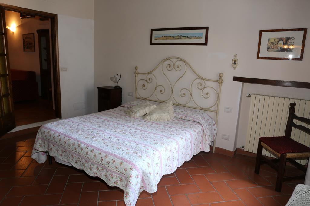 Apartment Piazza Matteotti Greve in Chianti Szoba fotó